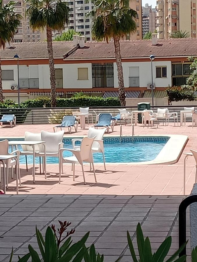 Luxmar Beach بينايدورم المظهر الخارجي الصورة